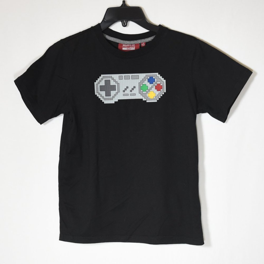 Mostly Heard Rarely Seen 8-bit Boys Size 10 w/rubber textured game contoller